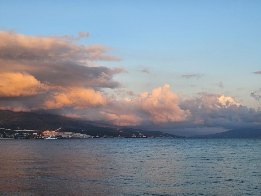 Погода в Новороссийске: днём солнце, а вечером возможен дождь 