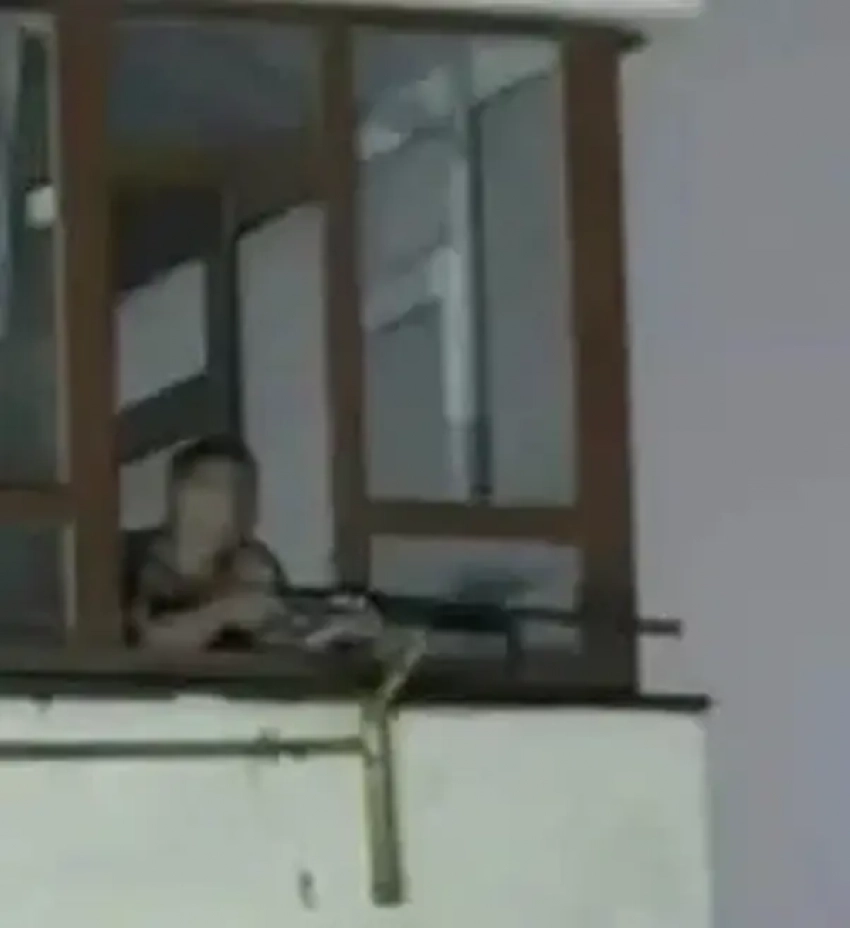 Атака БПЛА: новороссиец пытался уничтожить дрон из ружья