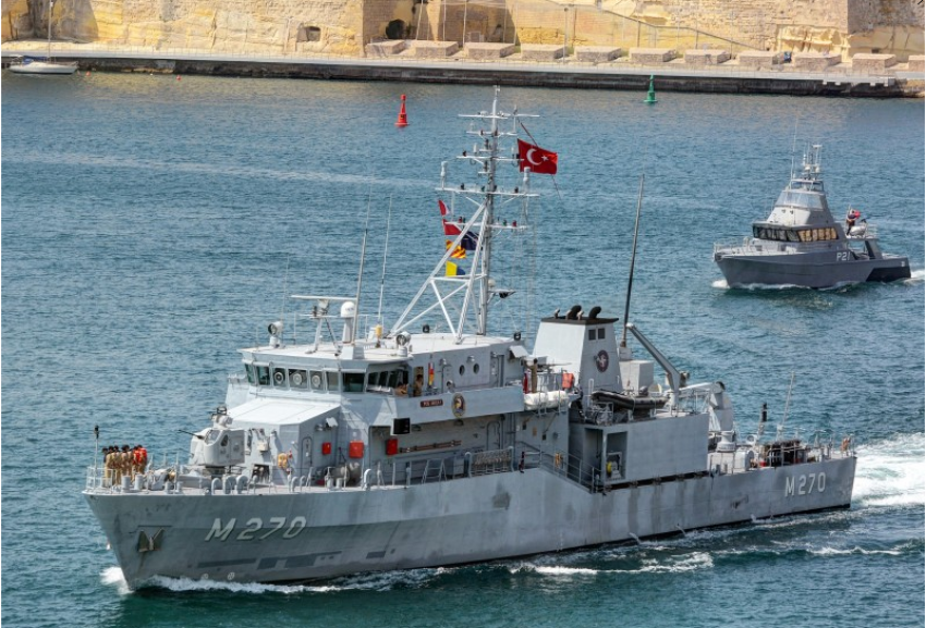 В Новороссийск придут боевые корабли из Турции