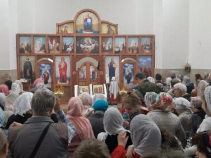 В храме Святых жен-мироносиц Новороссийска разрешено проводить службы