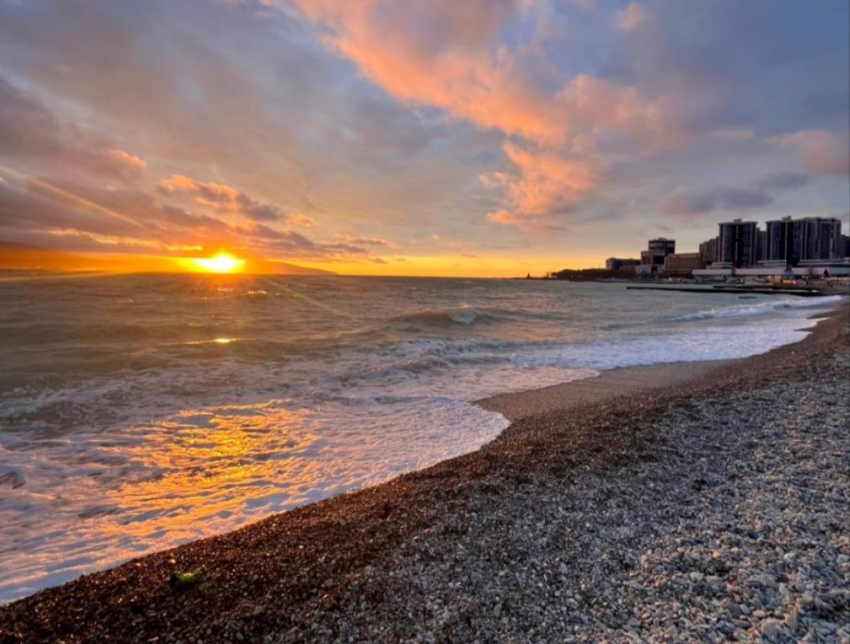 Погода в Новороссийске: бархатный сезон порадует жарким днём 