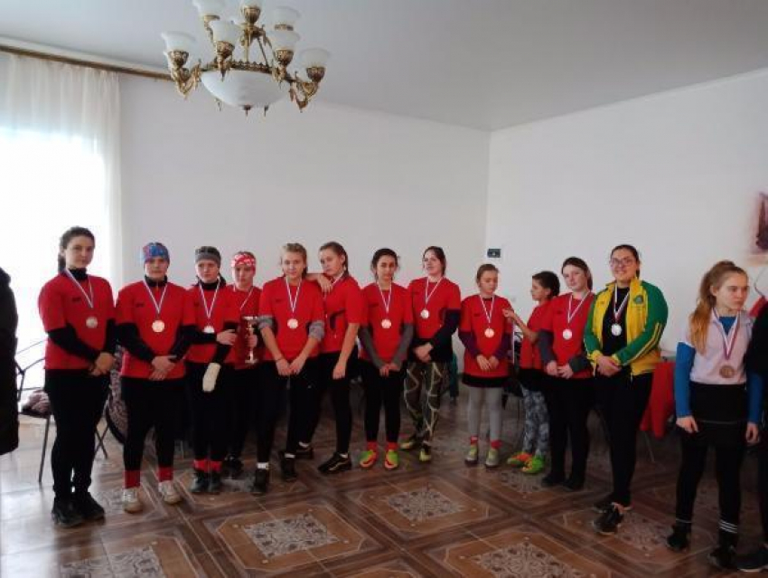 Спортсменки из Новороссийска получили серебряные медали на краевых соревнованиях 