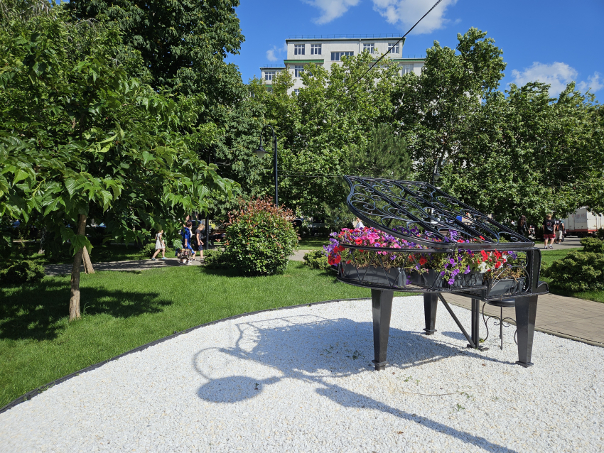 Гороскоп от «Блокнота»: скорпионам уйти в себя, а львам убрать из жизни «душных» людей 