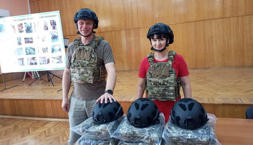 Бригады скорой помощи Новороссийска получили экипировку на случай атаки БПЛА 
