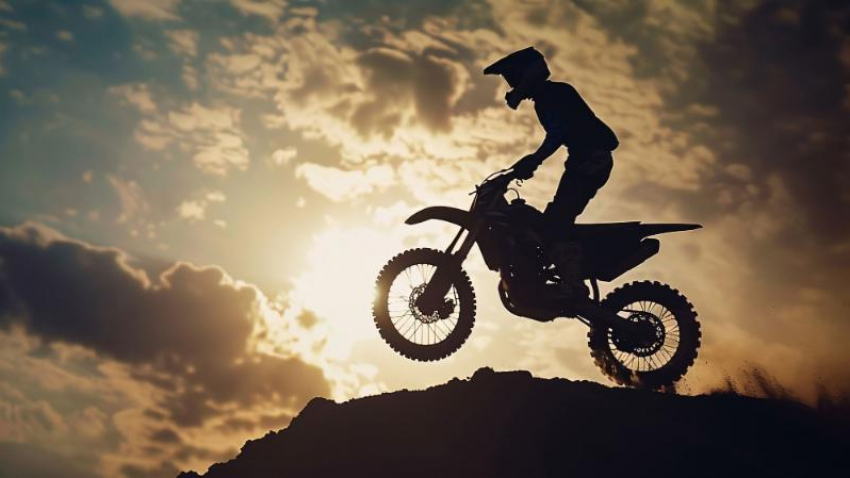 В Новороссийске подросток на мотоцикле «прокатился» до госпитализации