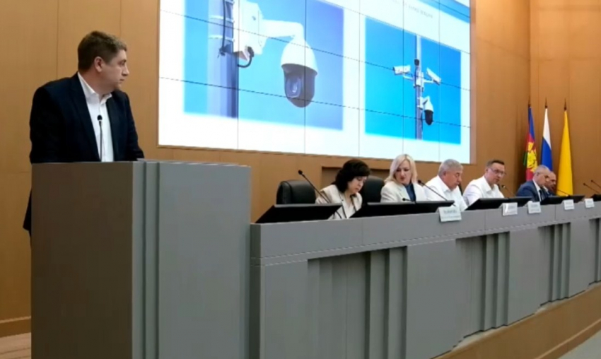 Говорите четче! Чей профессионализм глава Новороссийска увидел «не до конца»?