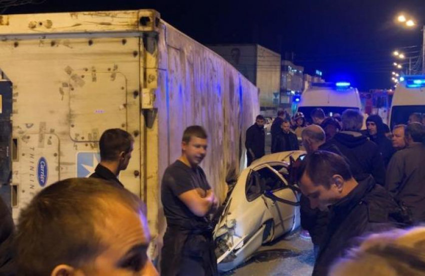 Водитель контейнеровоза был под кайфом - подробности трагедии на Видова в Новороссийске 