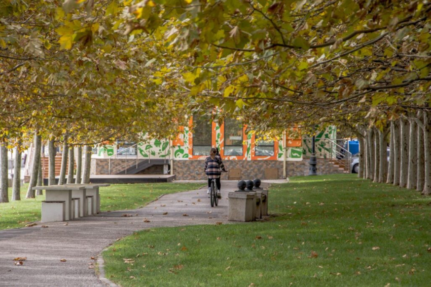 В Новороссийске празднуют те, кто «крутит» и те, кто крутится