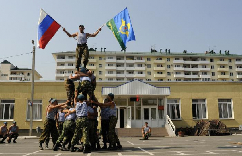 Стало известно, как Новороссийск отметит День ВДВ 