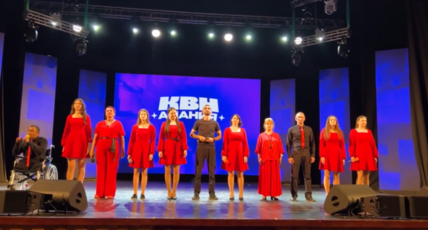 «Мы это сделали!»: команда КВН «Состоятельные кроты» одержала победу во Владикавказе