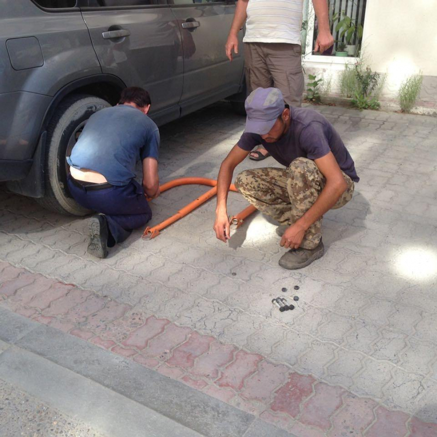Четыре месяца демонтировали парковочники в Новороссийске
