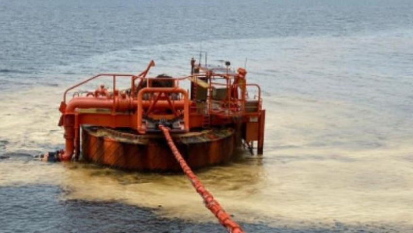 Росприроднадзор посчитал сумму нанесенного ущерба из-за разлива нефти под Новороссийском