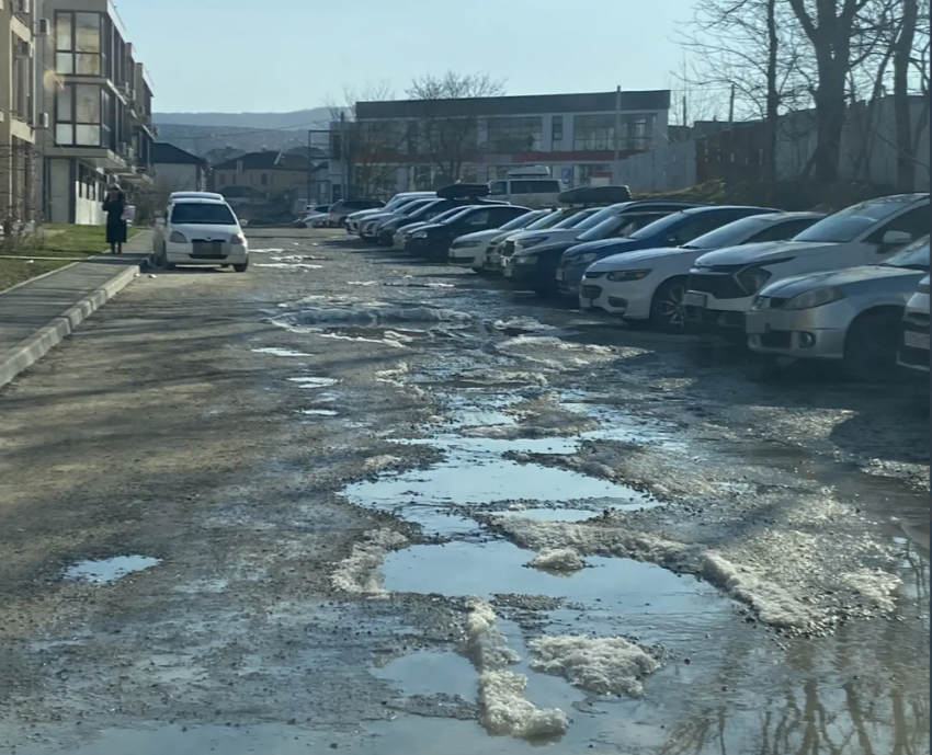 Кости поломаем, колеса оставим, в фекалиях утонем: в Новороссийске прошел очередной прием граждан