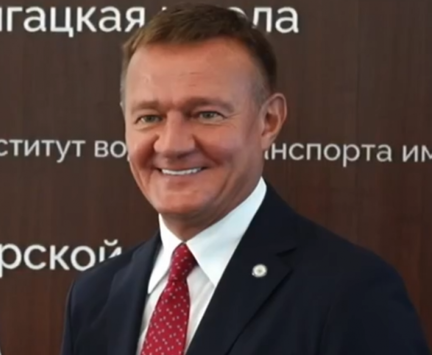 Год назад открыл технопарк в Новороссийске, а теперь покончил с собой: чего «не вывез» министр транспорта Старовойт