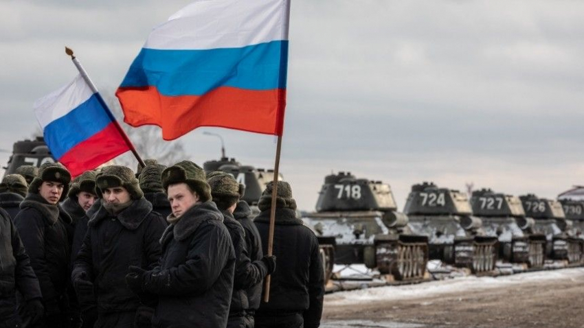 "Носки и пену возьму на фронт": новороссийцы о нападении России на Украину