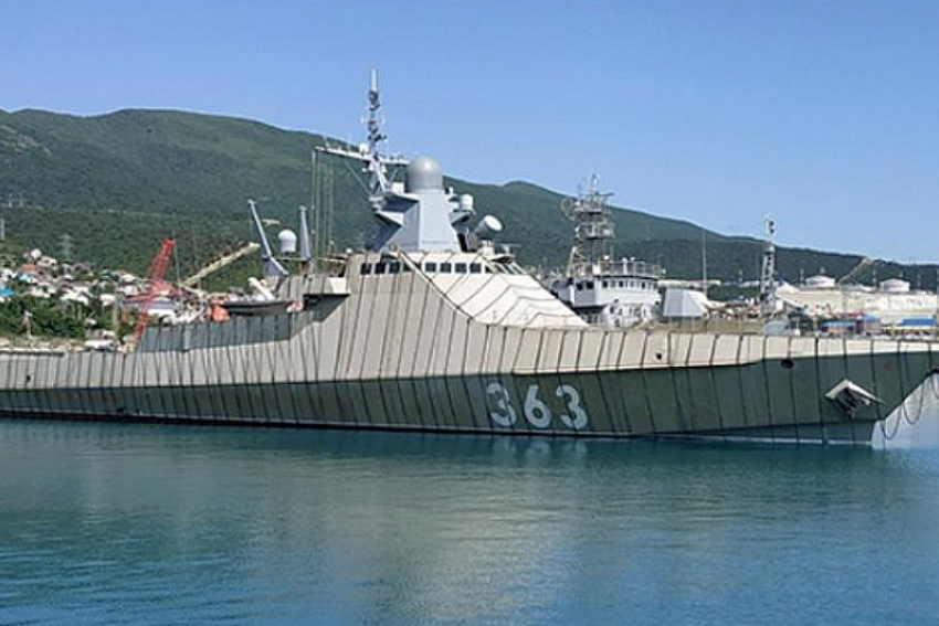 Патрульный корабль «Павел Державин» вошел в состав Черноморского флота в Новороссийске 