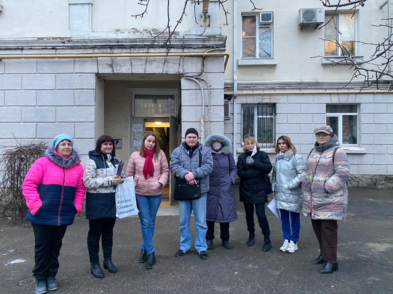 В рабство НУКа попал ещё один МКД Новороссийска